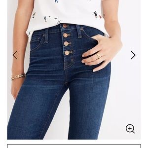 Madewell 9” mid rise skinny jeans button front